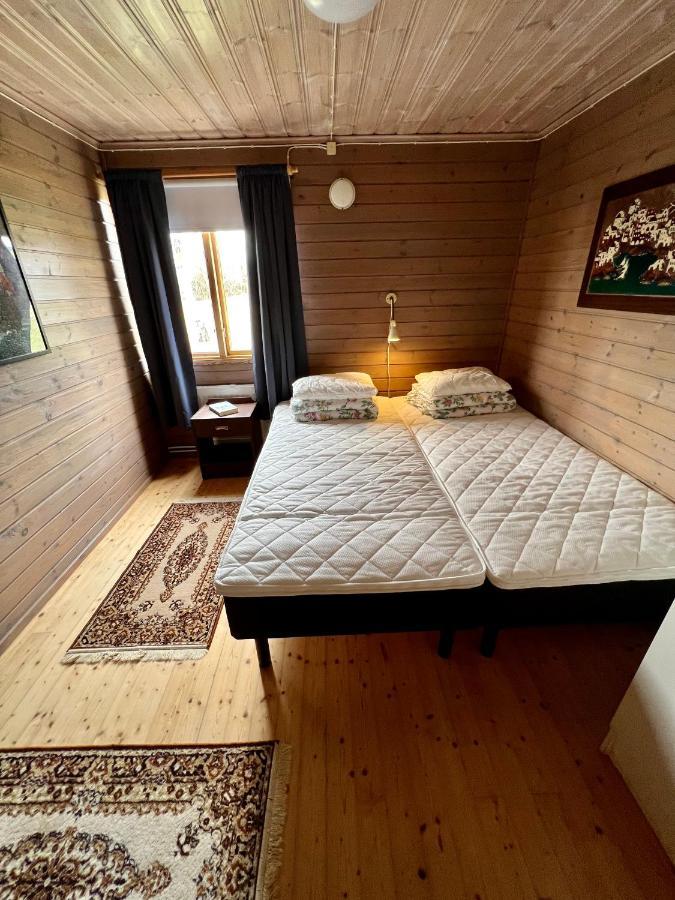 Klobbars Gaesthem O Stugor Kökar Exterior foto