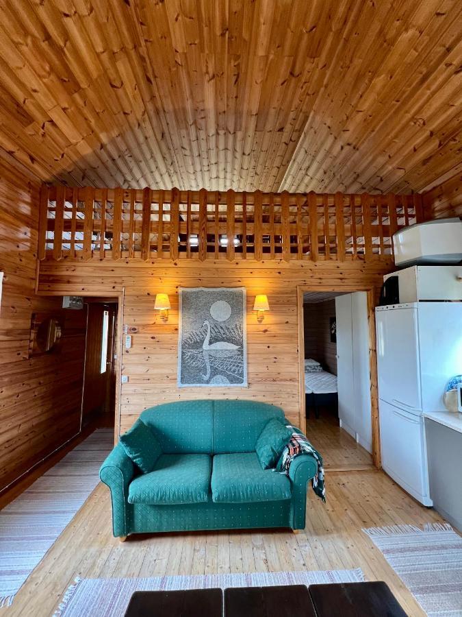 Klobbars Gaesthem O Stugor Kökar Exterior foto